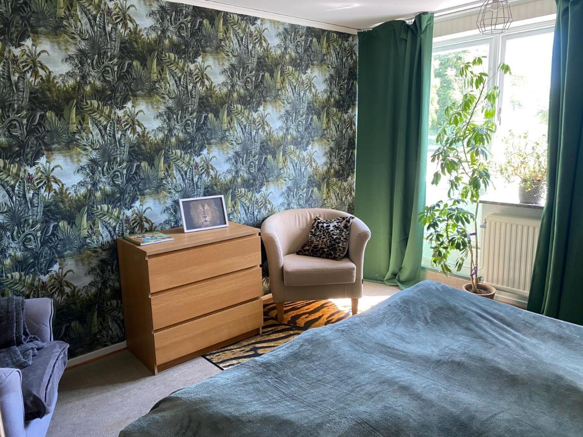 Bed And Books Pa Oesterlens Gaesthaerbaerge Glemminge Eksteriør bilde