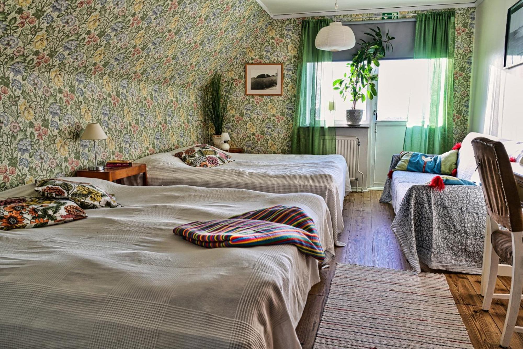 Bed And Books Pa Oesterlens Gaesthaerbaerge Glemminge Eksteriør bilde